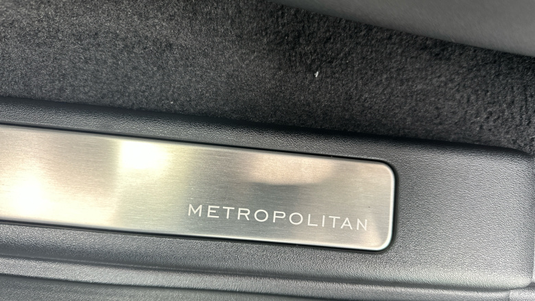 Land Rover Discovery Sport 1.5 P270e Metropolitan 5dr Auto [5 Seat] Station Wagon